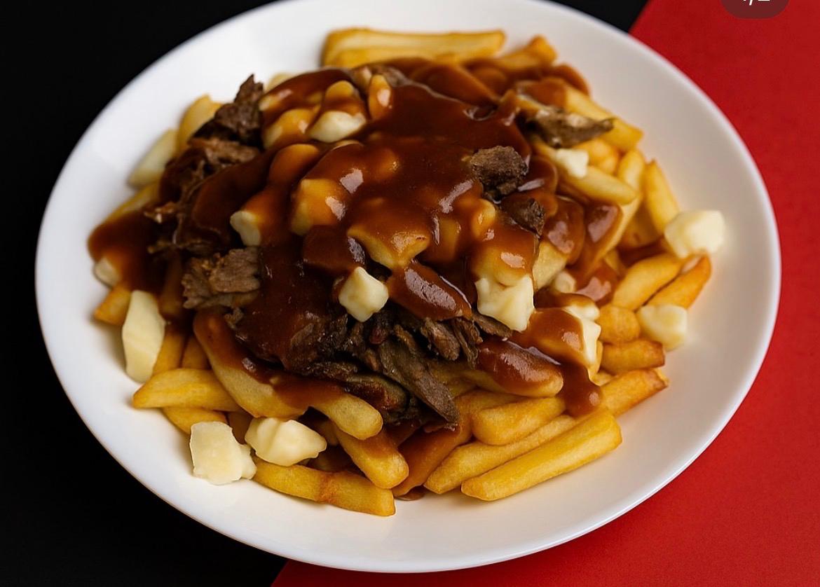 Beef shawarma poutine